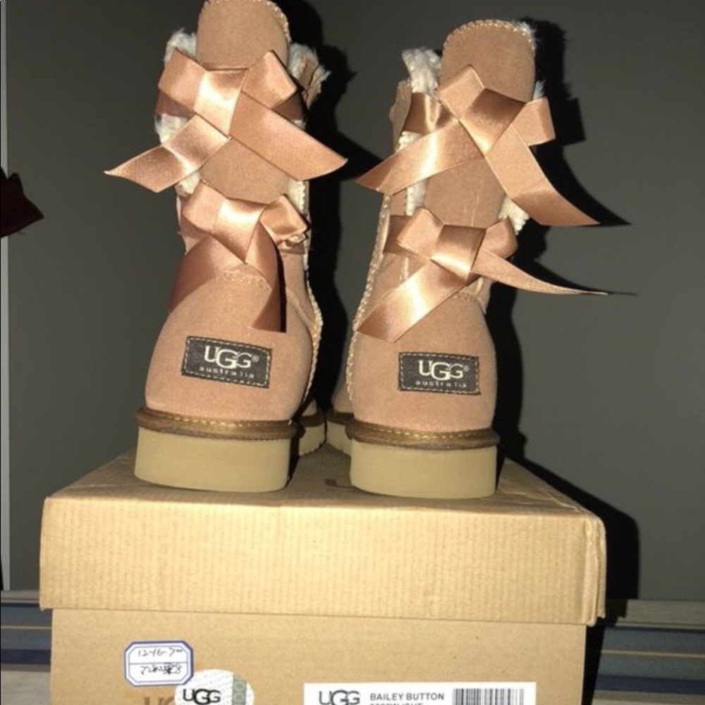 Uggs Bailey Bow